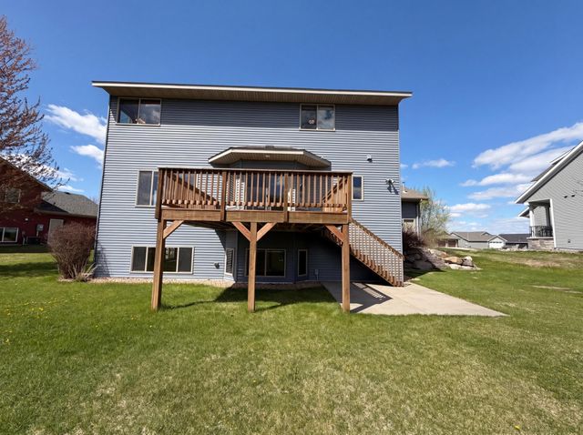 3072 Nottingham Road S, Saint Cloud, MN 56301