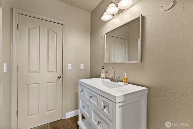 4333 Wildwood Lane, Anacortes, WA 98221