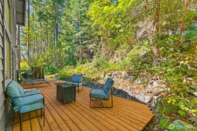 4333 Wildwood Lane, Anacortes, WA 98221