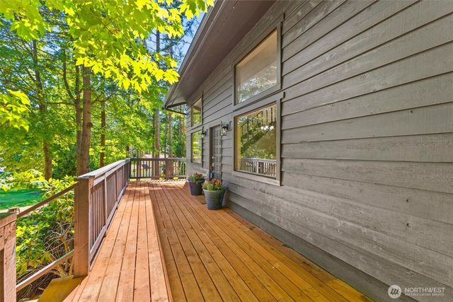 4333 Wildwood Lane, Anacortes, WA 98221