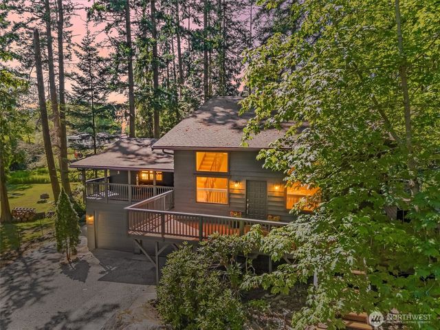 4333 Wildwood Lane, Anacortes, WA 98221
