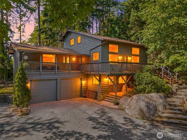 4333 Wildwood Lane, Anacortes, WA 98221