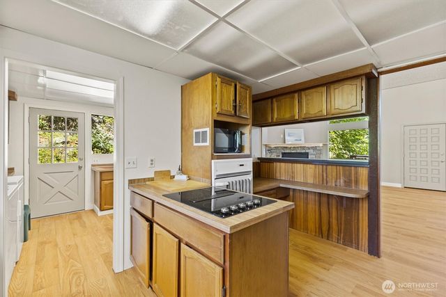 4333 Wildwood Lane, Anacortes, WA 98221