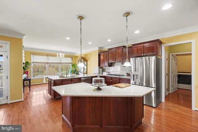 427 SHORE DR, Joppa, MD 21085