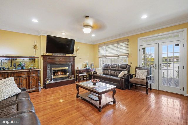 427 SHORE DR, Joppa, MD 21085
