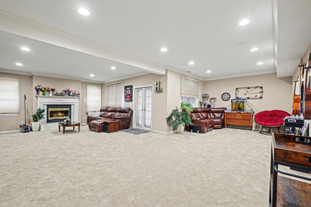 427 SHORE DR, Joppa, MD 21085
