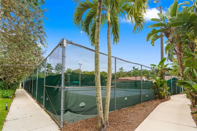 11009 Mainsail Dr 11009, Cooper City, FL 33026