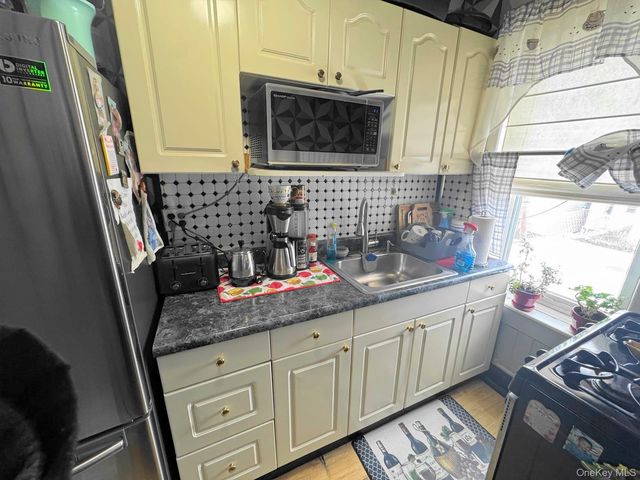 1753 74th Street, Brooklyn, NY 11204