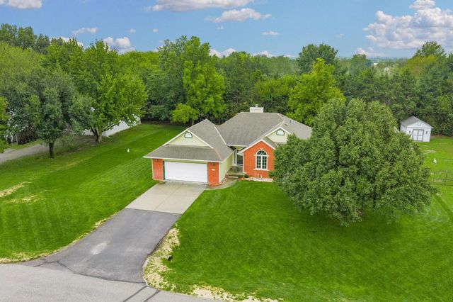 12101 E Moonglow Ave, Derby, KS 67037