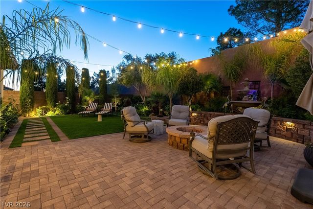 2412 Chateau Napoleon Drive, Henderson, NV 89044