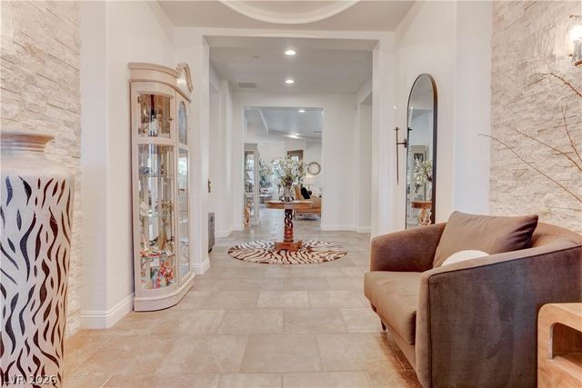 2412 Chateau Napoleon Drive, Henderson, NV 89044