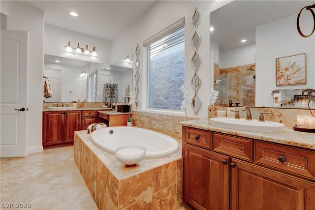 2412 Chateau Napoleon Drive, Henderson, NV 89044