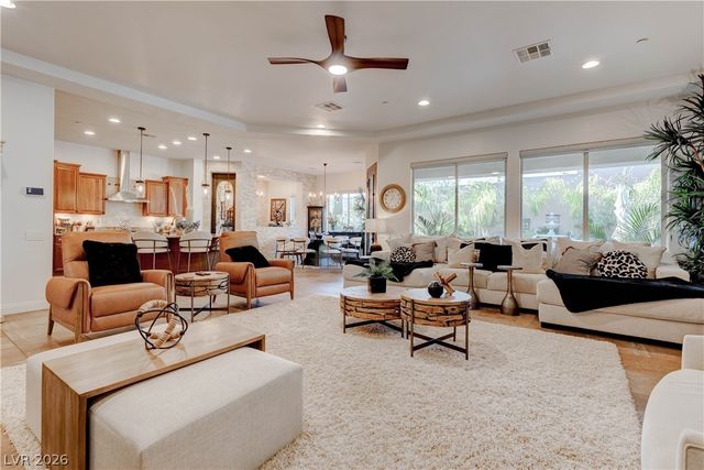 2412 Chateau Napoleon Drive, Henderson, NV 89044