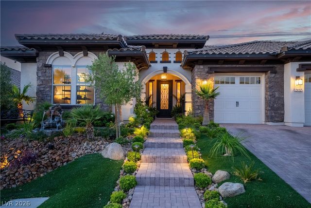 2412 Chateau Napoleon Drive, Henderson, NV 89044