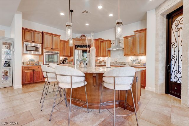 2412 Chateau Napoleon Drive, Henderson, NV 89044