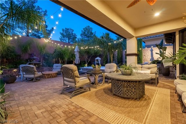 2412 Chateau Napoleon Drive, Henderson, NV 89044