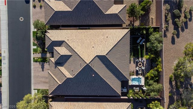 2412 Chateau Napoleon Drive, Henderson, NV 89044