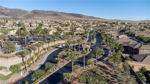 2412 Chateau Napoleon Drive, Henderson, NV 89044