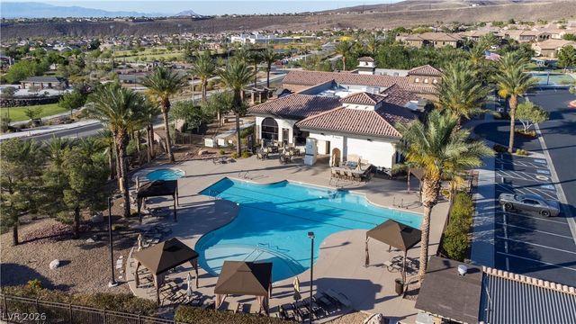 2412 Chateau Napoleon Drive, Henderson, NV 89044