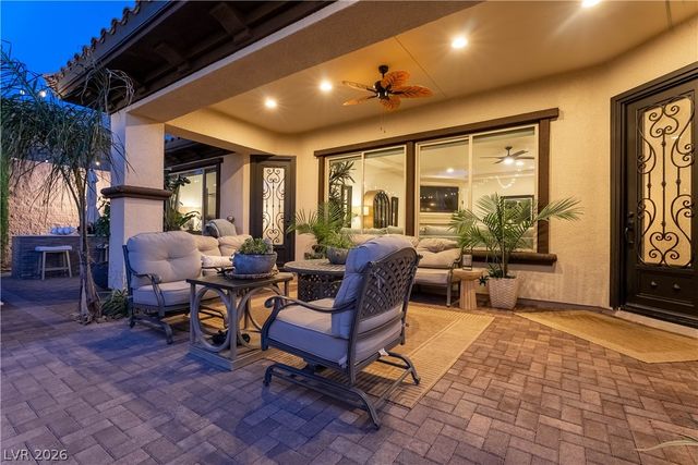 2412 Chateau Napoleon Drive, Henderson, NV 89044