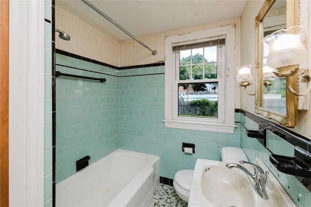 22 Ruth Street, Pawtucket, RI 02861