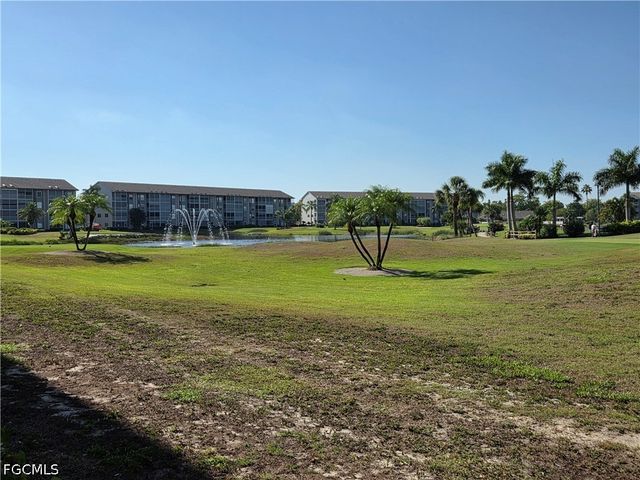 14961 Hole In 1 CIR 109, Fort Myers, FL 33919