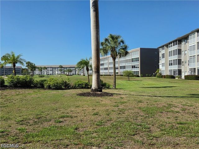 14961 Hole In 1 CIR 109, Fort Myers, FL 33919