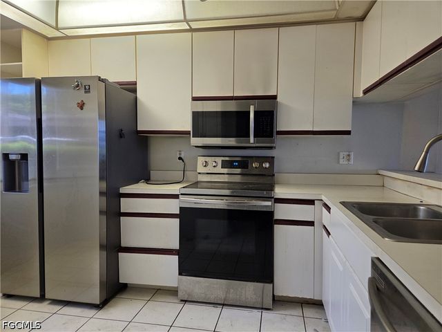 14961 Hole In 1 CIR 109, Fort Myers, FL 33919