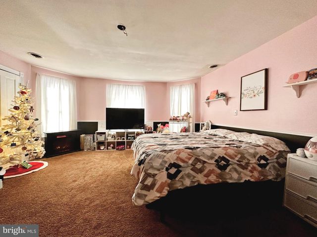 210 OLD LINE RD, Goldsboro, MD 21636