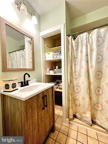 210 OLD LINE RD, Goldsboro, MD 21636