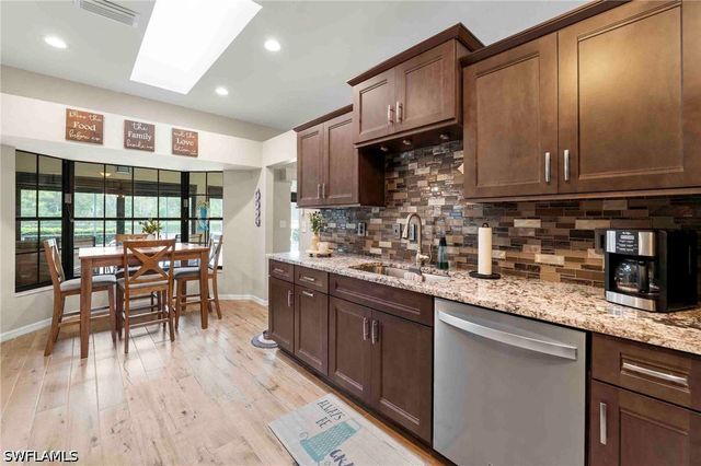 19101 Cypress View DR, Fort Myers, FL 33967