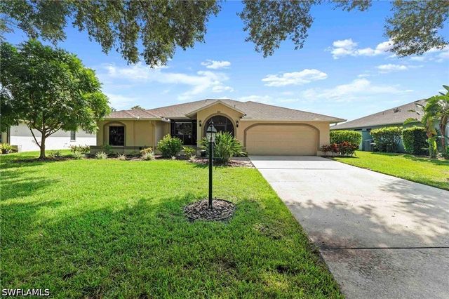 19101 Cypress View DR, Fort Myers, FL 33967