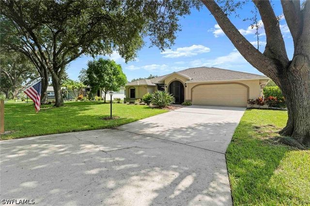 19101 Cypress View DR, Fort Myers, FL 33967