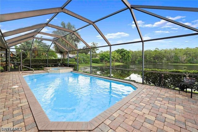 19101 Cypress View DR, Fort Myers, FL 33967