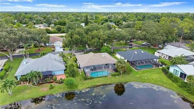 19101 Cypress View DR, Fort Myers, FL 33967
