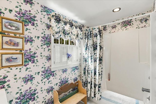 8 Loch Rannoch Way, Yarmouth Port, MA 02675