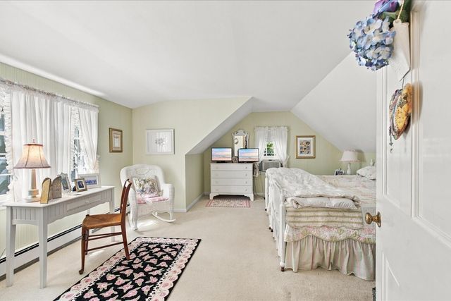 8 Loch Rannoch Way, Yarmouth Port, MA 02675