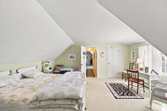 8 Loch Rannoch Way, Yarmouth Port, MA 02675