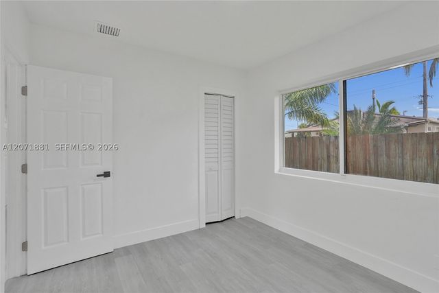 811 Finley Ct, Hollywood, FL 33020