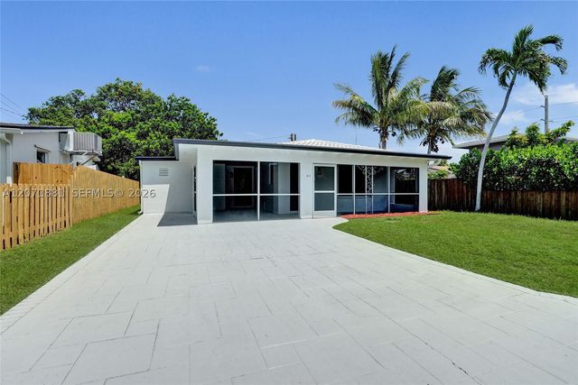 811 Finley Ct, Hollywood, FL 33020