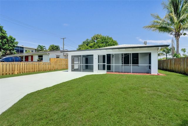 811 Finley Ct, Hollywood, FL 33020