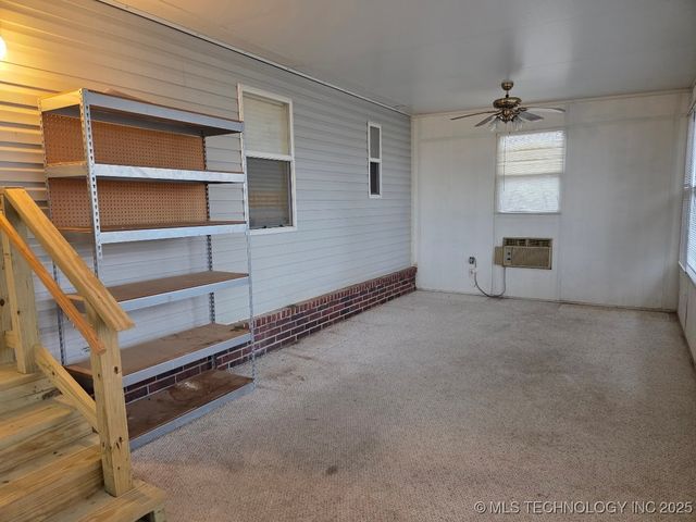 420828 E 1143 Road, Eufaula, OK 74432