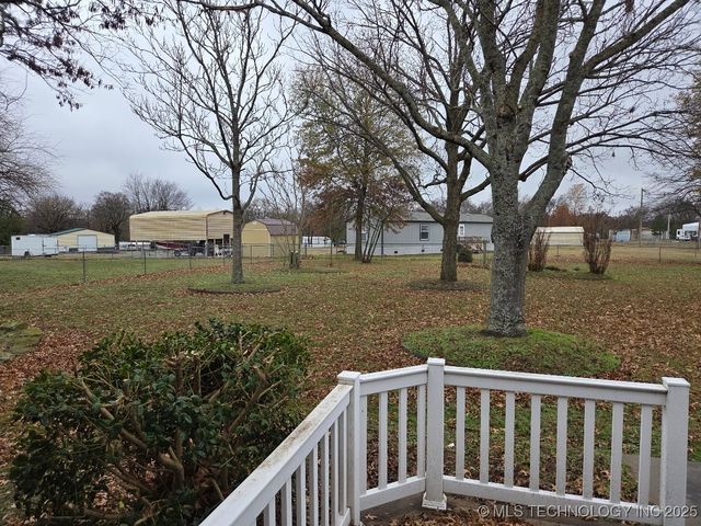 420828 E 1143 Road, Eufaula, OK 74432