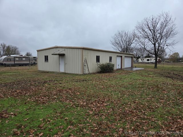 420828 E 1143 Road, Eufaula, OK 74432