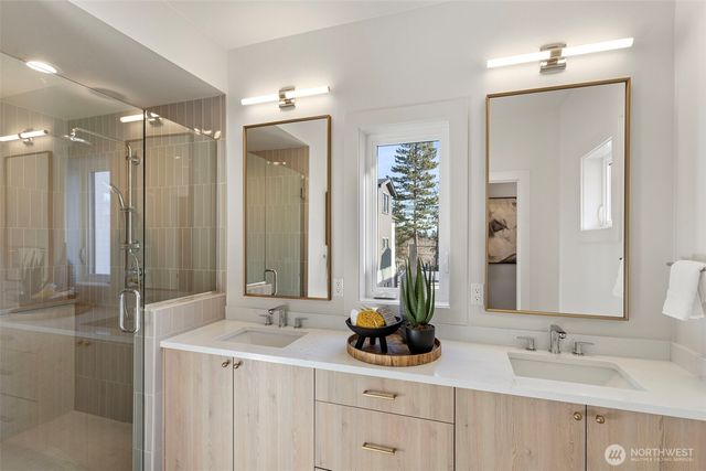 9309 132nd Avenue NE, Kirkland, WA 98033