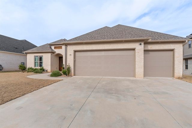 75 Lucia Lane, Maumelle, AR 72113