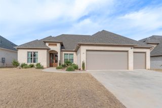 75 Lucia Lane, Maumelle, AR 72113