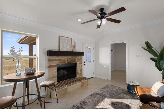 186 County Road 4430, Rhome, TX 76078