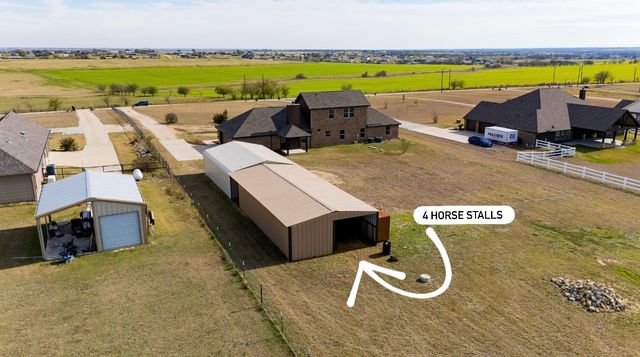 186 County Road 4430, Rhome, TX 76078