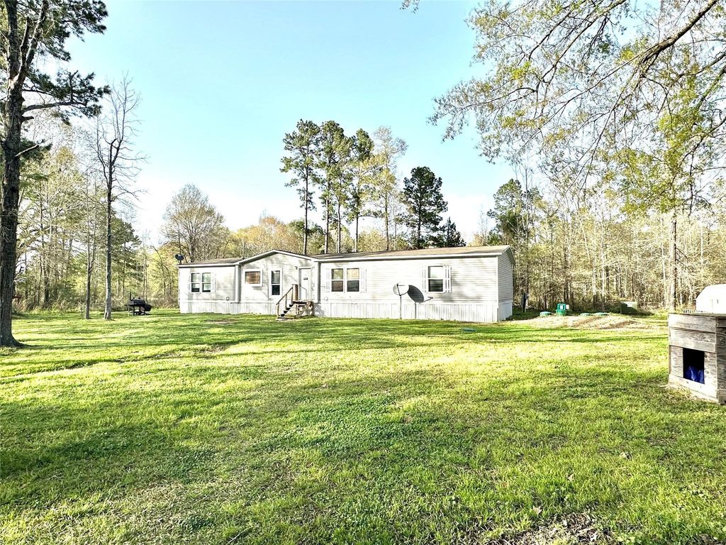 2300 County Road 2134, Cleveland, TX 77327